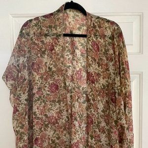 Brandy Melville Sheer Roses Kimono